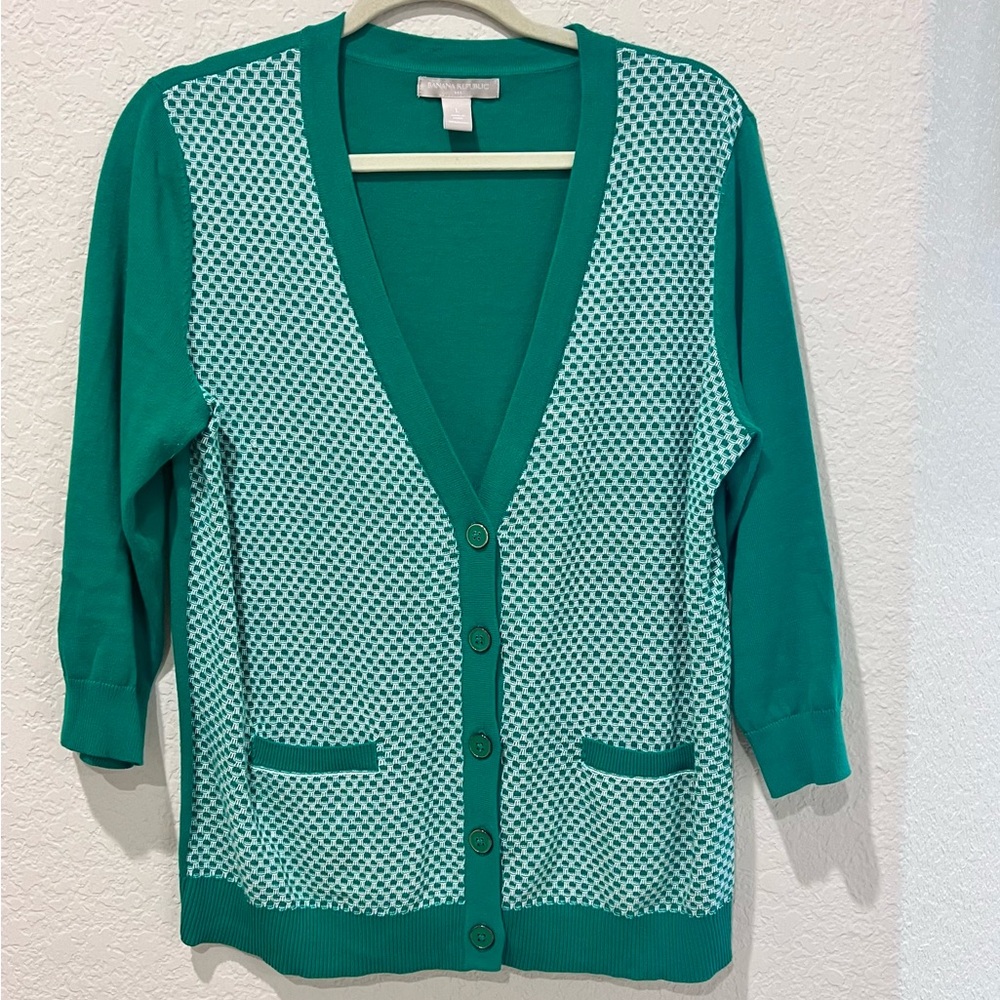 Banana Republic Green & White Textured Cardigan | V-Neck Button Front | Large
